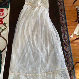 Vintage Christian Dior nightgown size 6-8